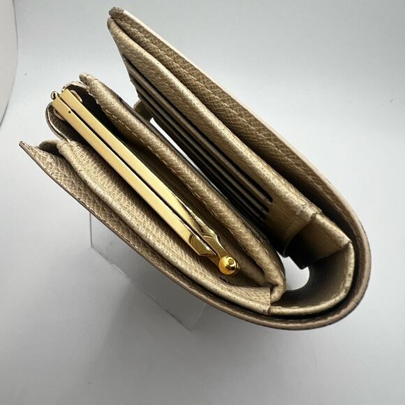 GUC Louis Vuitton Damier Azur Kisslock Wallet with Box and Dustbag - Picture 5 of 10